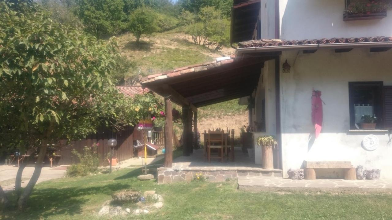 B&B In Fattoria Frisanco Екстер'єр фото