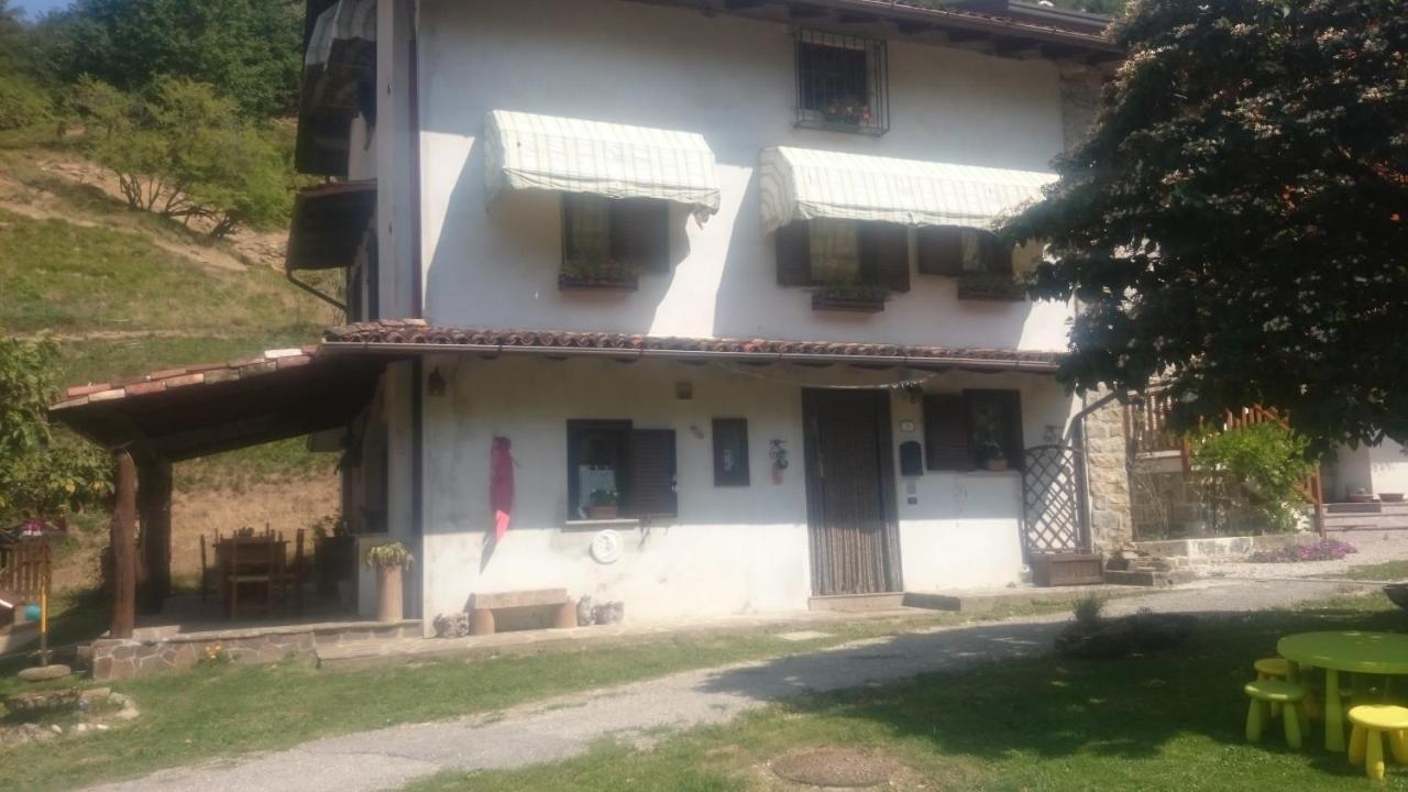 B&B In Fattoria Frisanco Екстер'єр фото